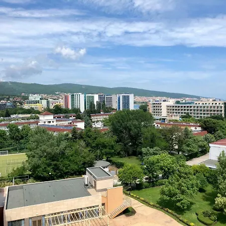 In Peter House 阳光海滩